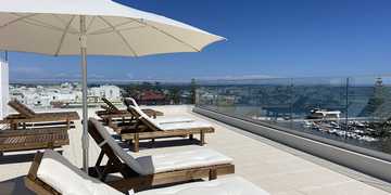 25 6th floor pool sun terrace.jpg
